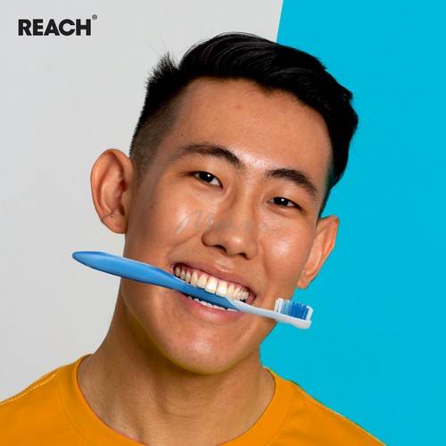 Щетка зубная REACH Stay White Белизна зубов, жесткая #6